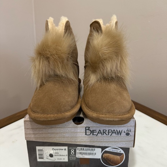 NIB BearPaw Women's Brown Suede Boots with Faux Fur Accent POMPOM - Picture 4 of 6